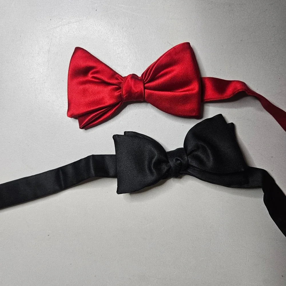 Bow Ties Lot 2 Robert Talbott & Neiman Marcus Silk Red Black Formal Adjustable
